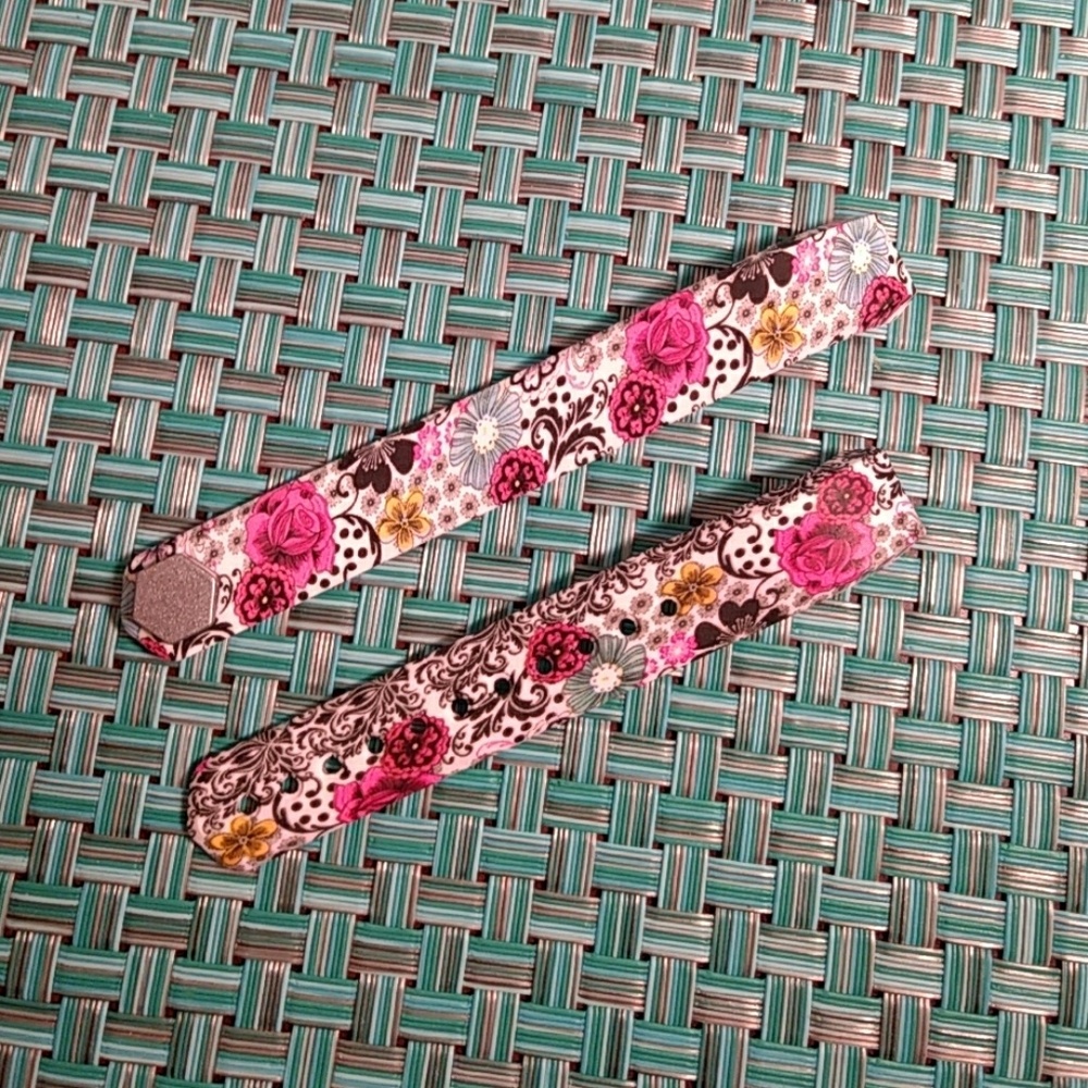 Brand new Fitbit Alta/HR band floral